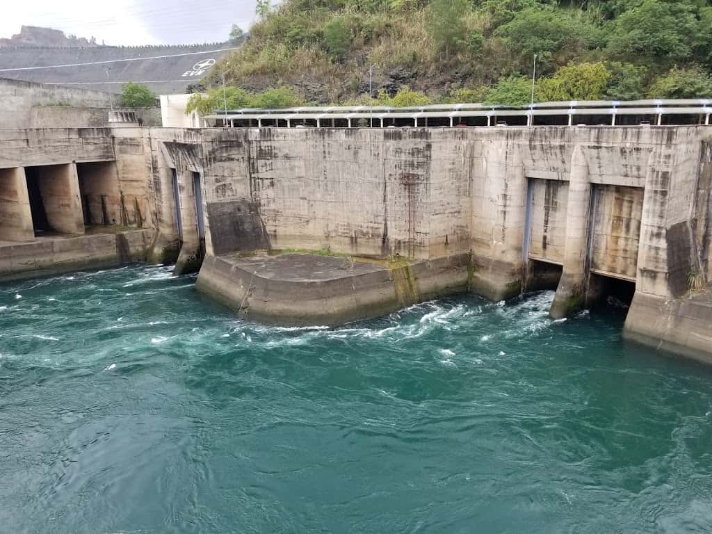nha may thuy dien hoa binh
