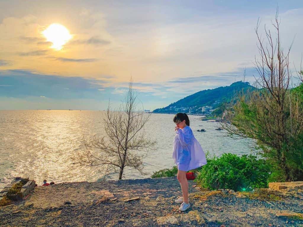 dao hon ba huong dan du lich bai sau vung tau