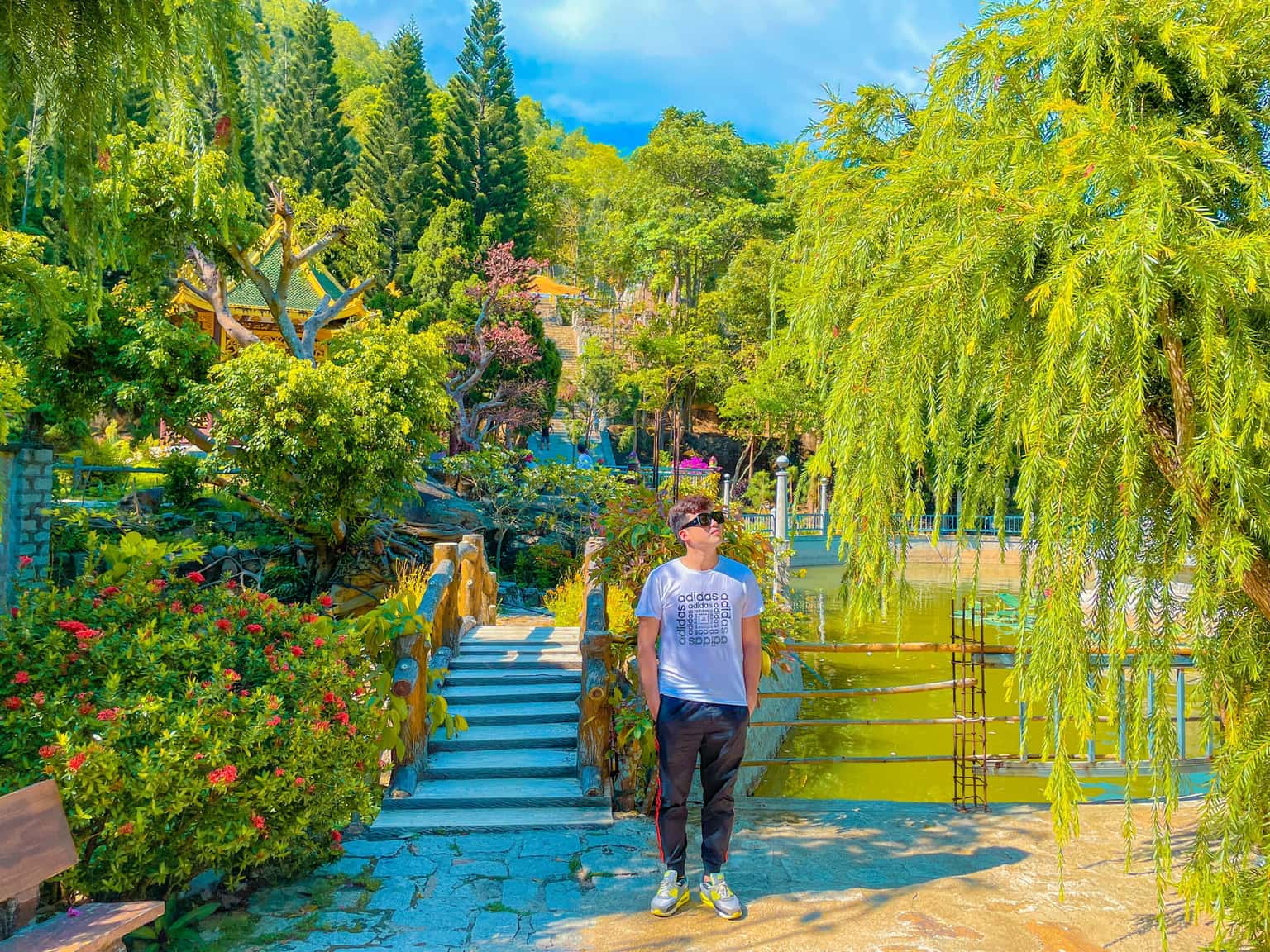 kham pha chua linh buu thien tu vung tau 