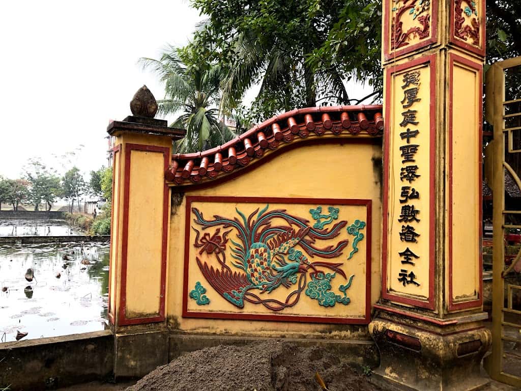 kinh nghiem du lich chua duc hau soc son ha noi 