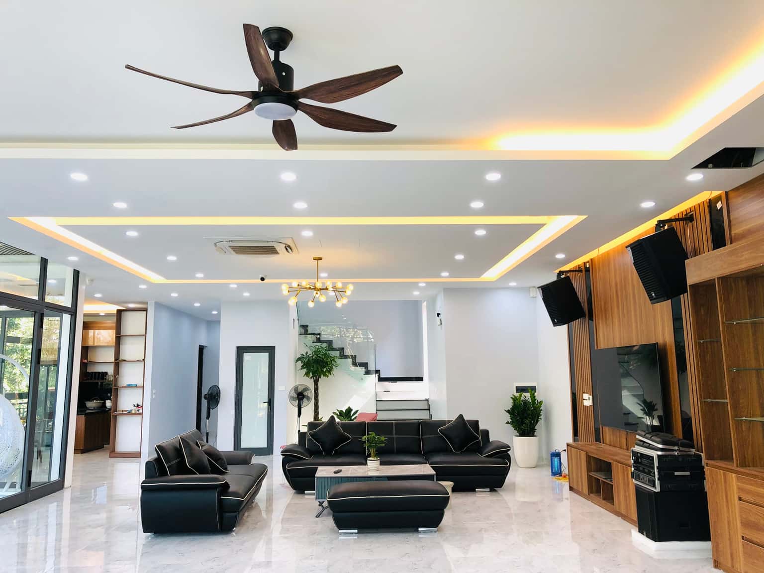 Chill Villa 1 tại hồ Đồng Đò, Sóc Sơn — ảnh 4
