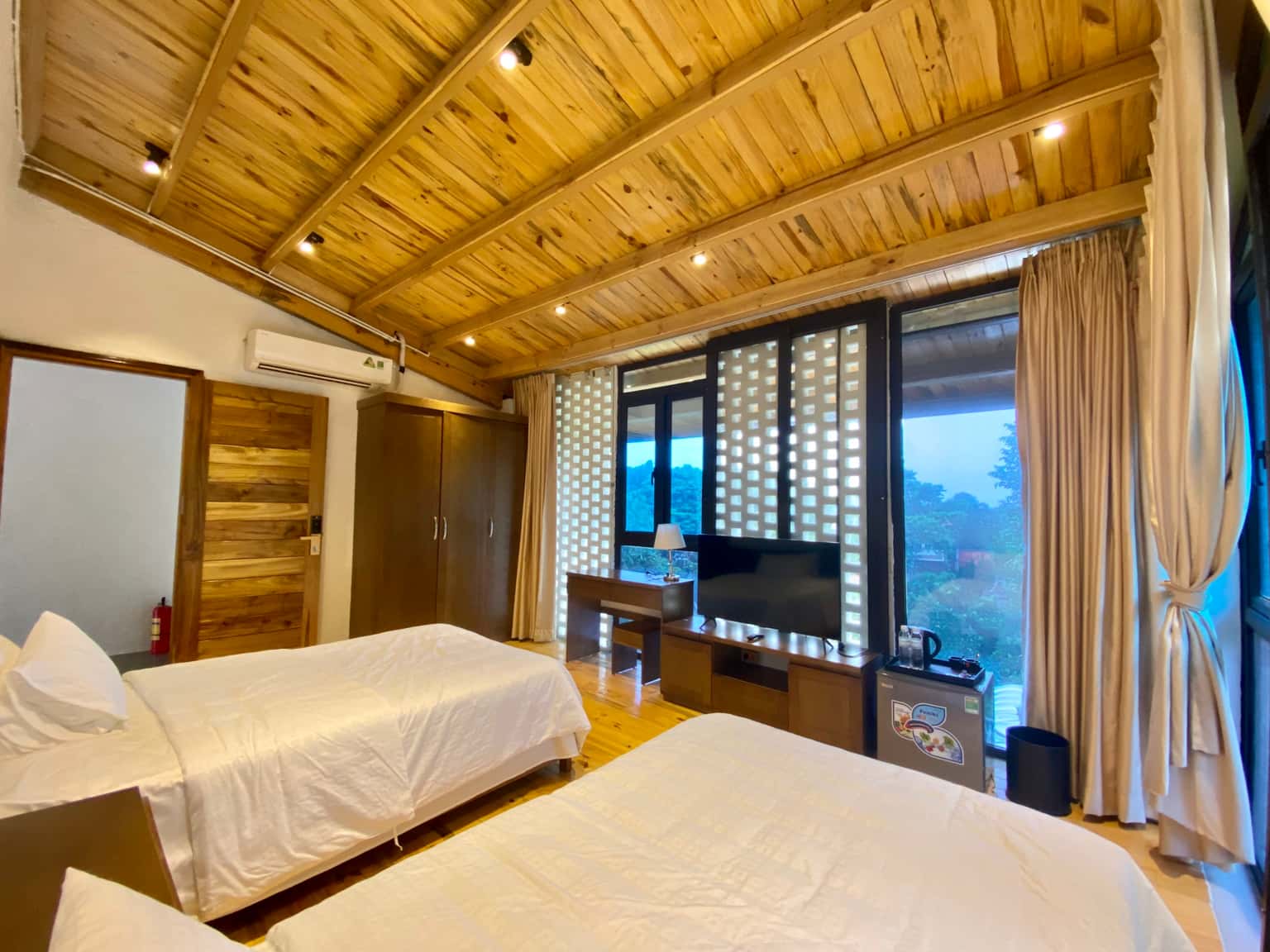Villa Bobby (Latitude 21 Sóc Sơn Retreat) in Minh Phú, Sóc Sơn — photo 3