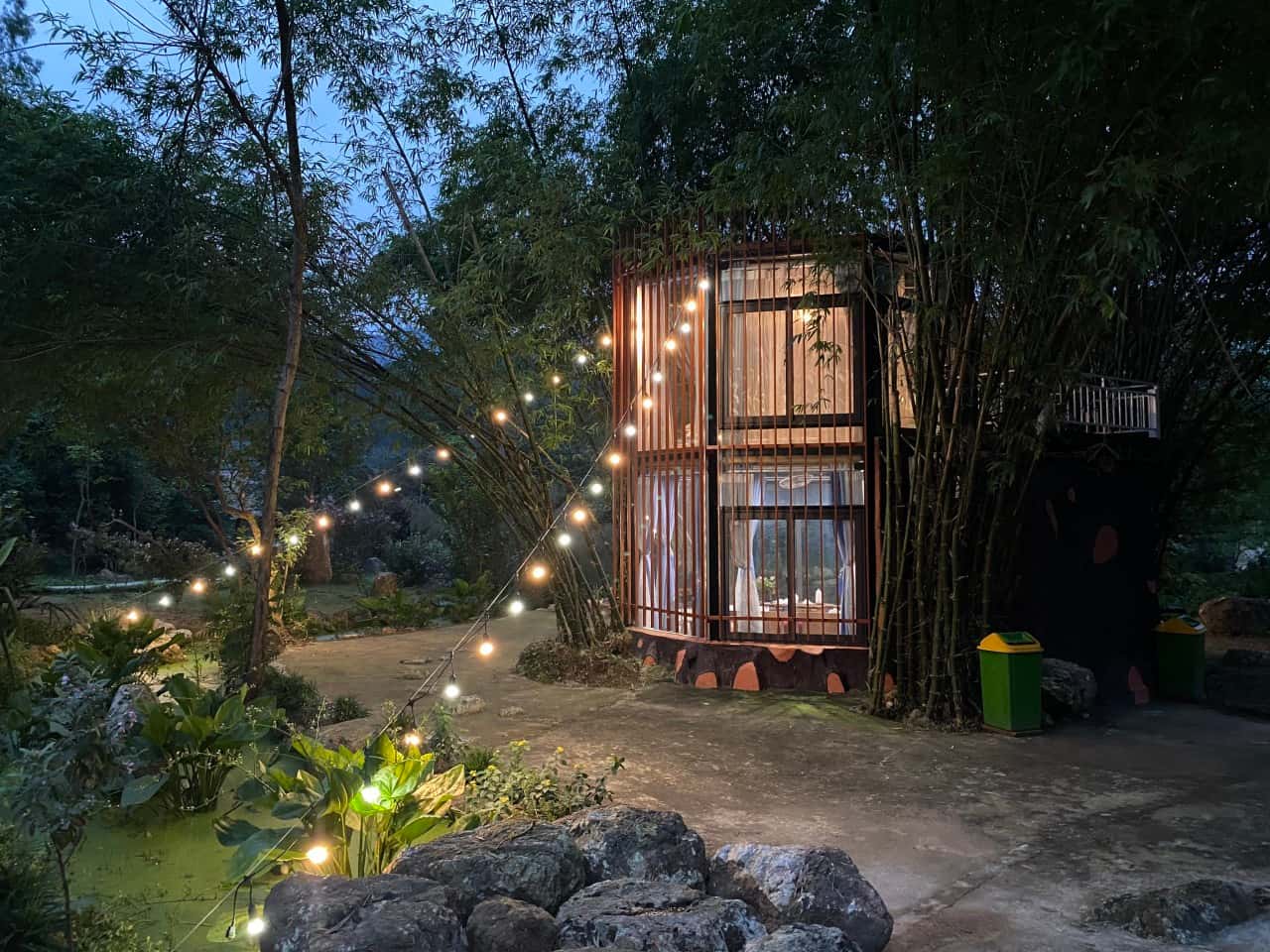 Nhà Ao, Sóc Sơn () — photo 1