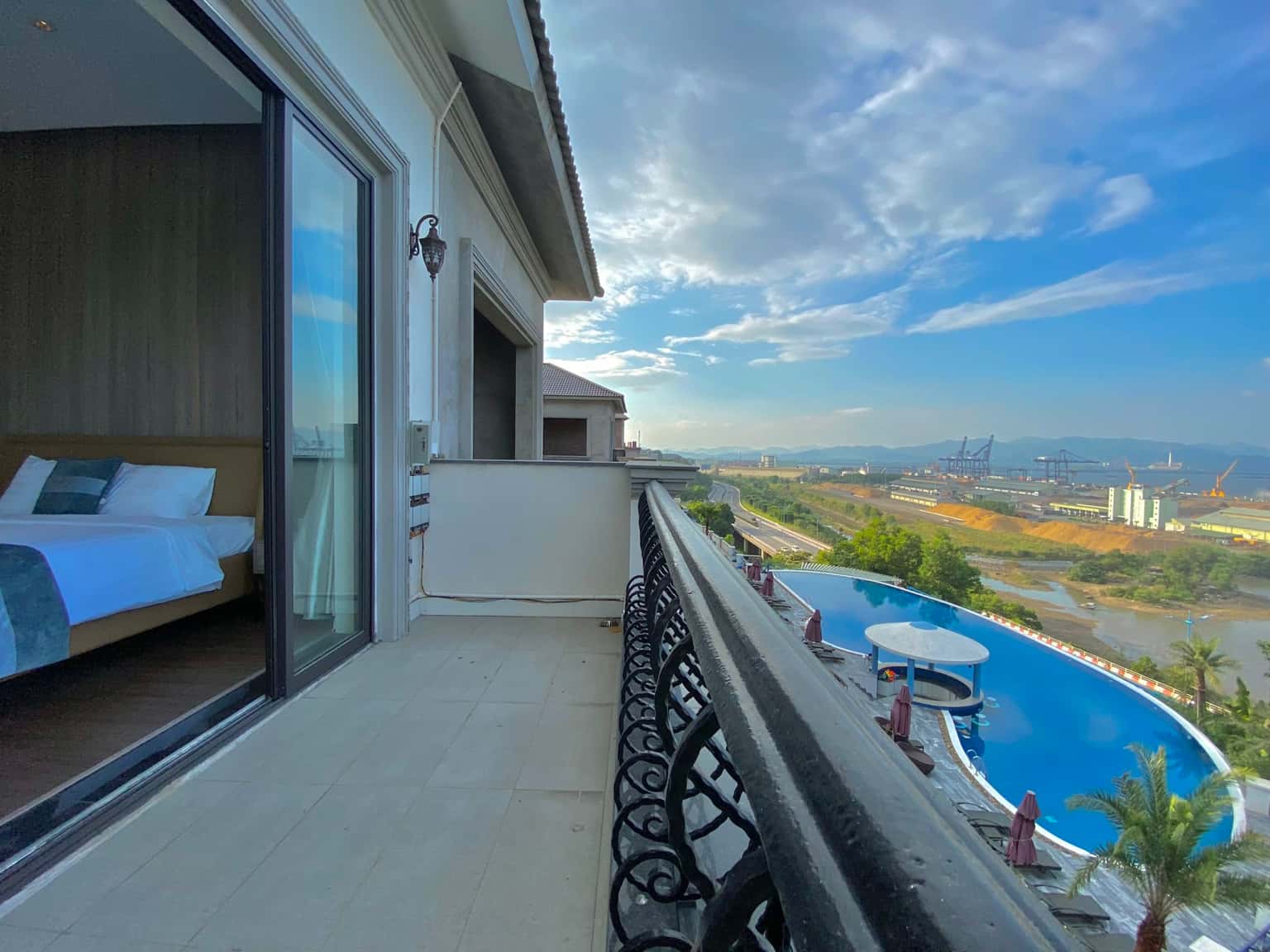 Villa TT07.09 Sea View– Beverly Hills Hạ Long, Bãi Cháy — photo 9