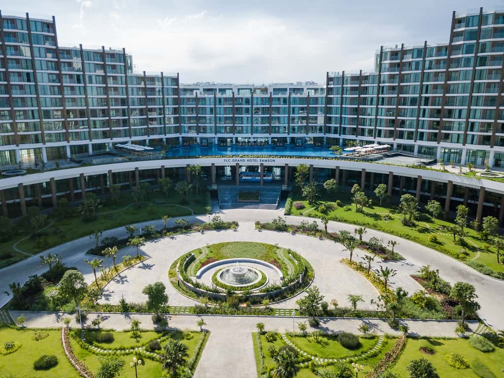 Grand Premier, FLC Grand Sầm Sơn — ảnh 1