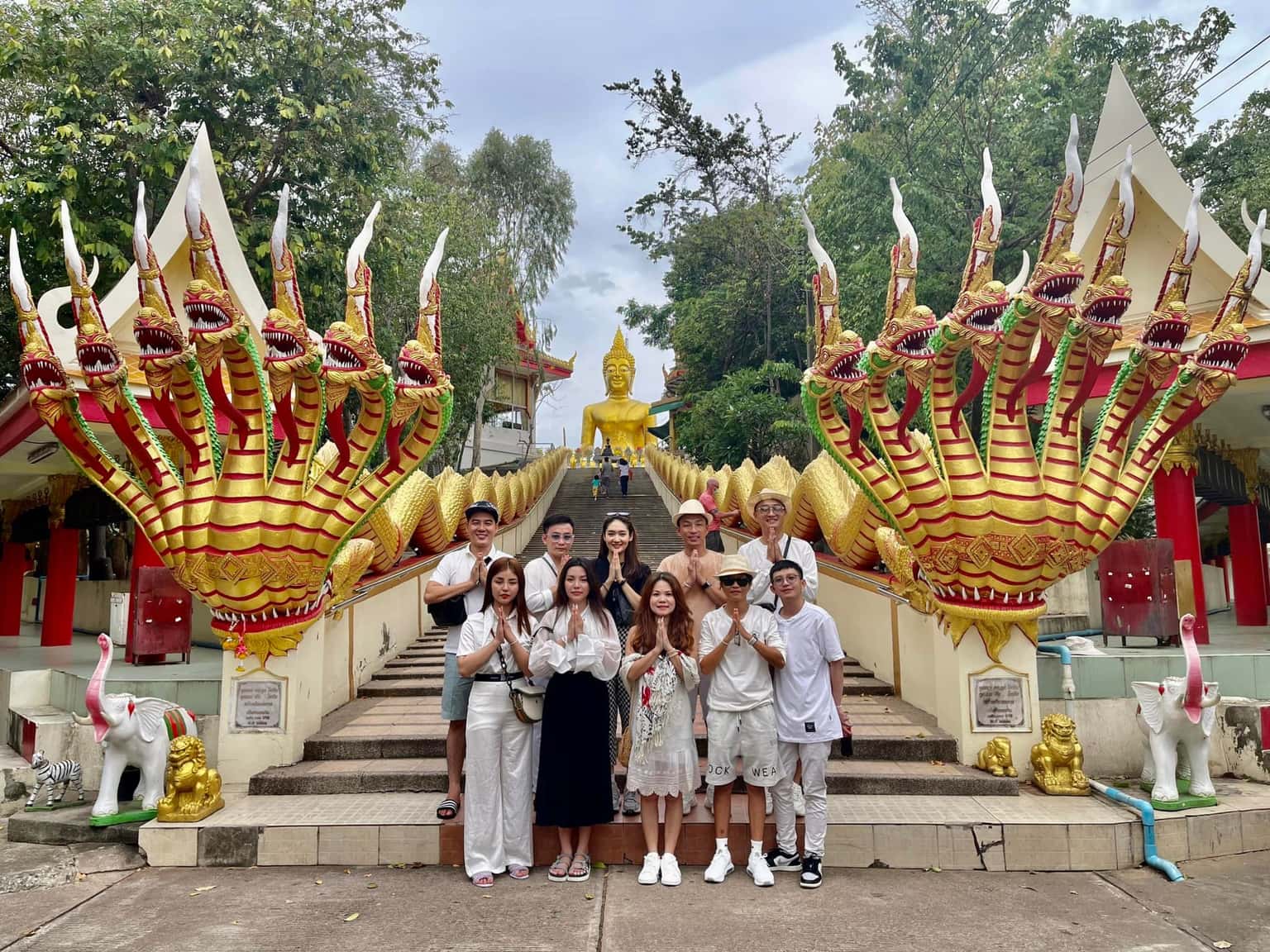 justfly wat phra yai pattaya thailand