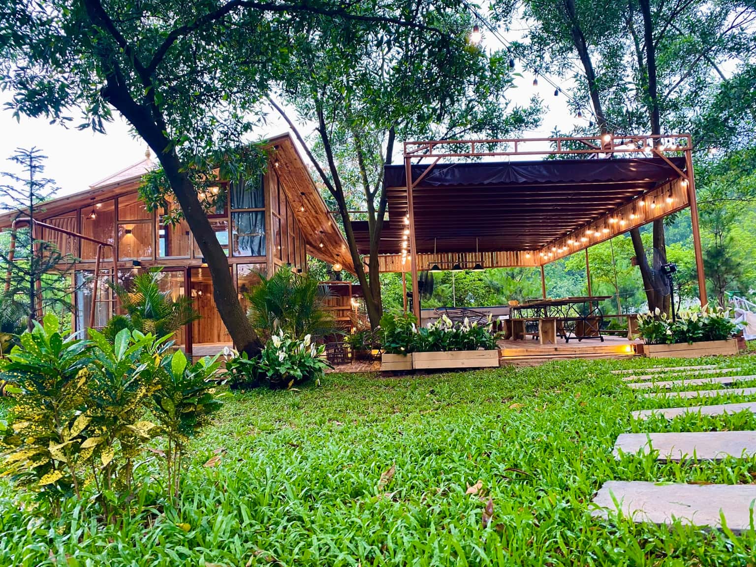 Bali Villa (Moon Villa) in Lâm Trường, Sóc Sơn — photo 1