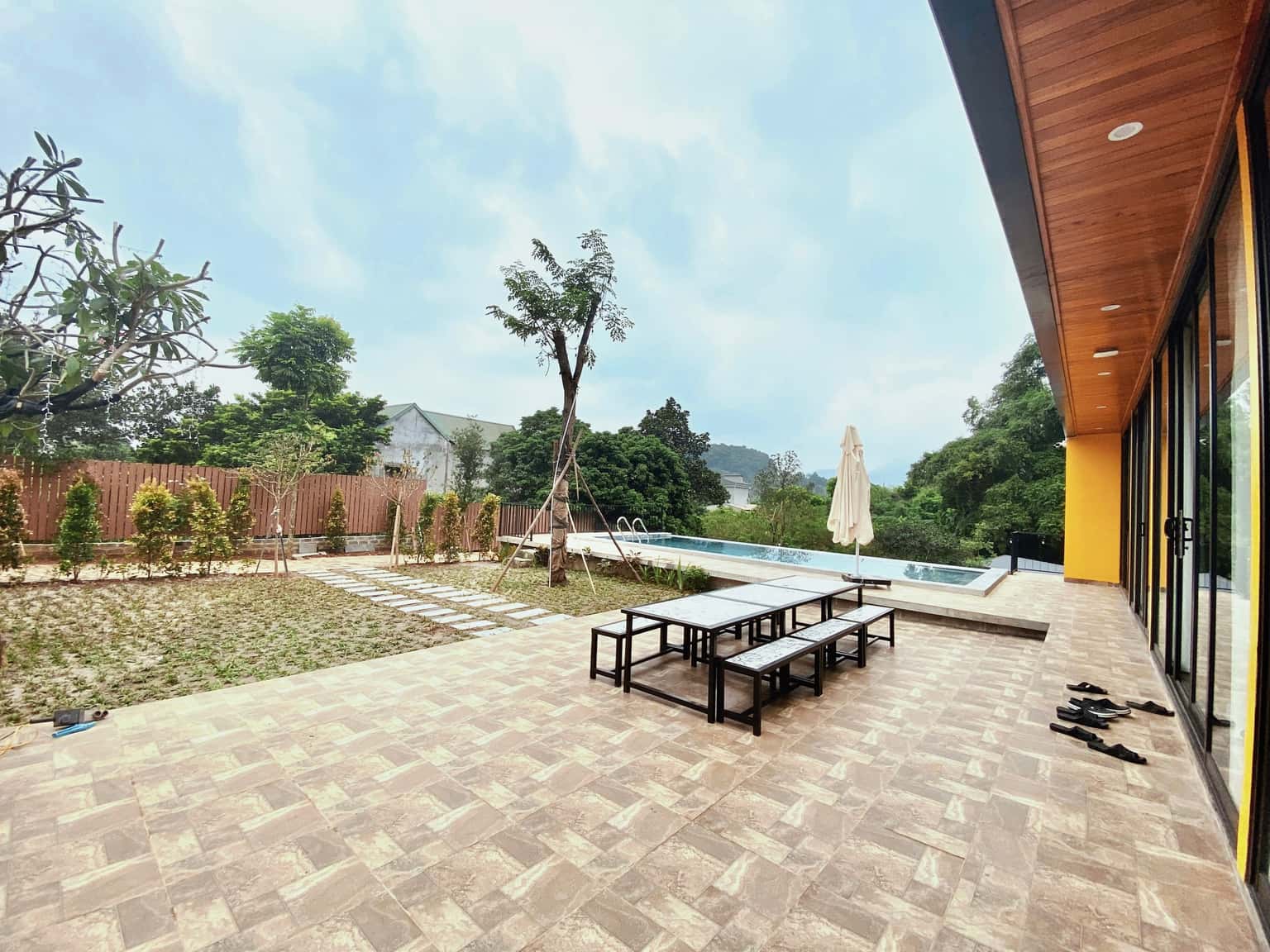 justfly legend hill iris villa ba vi ha noi