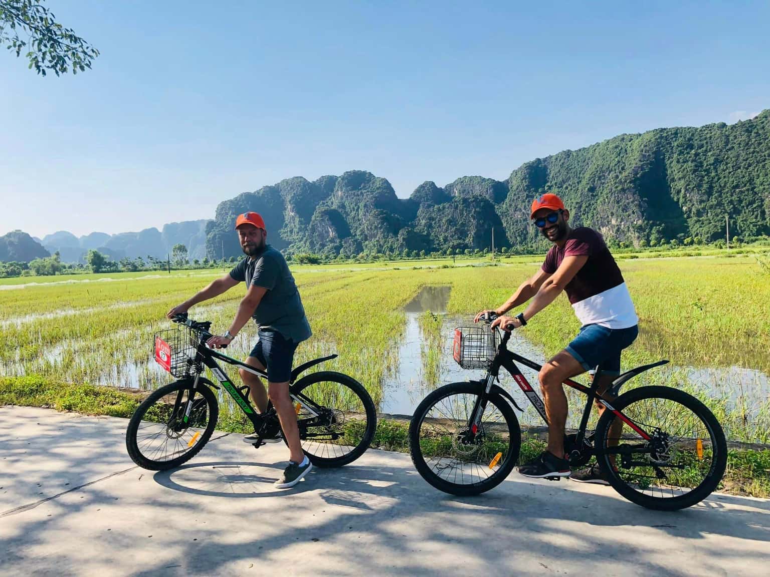 justfly dap xe ninh binh