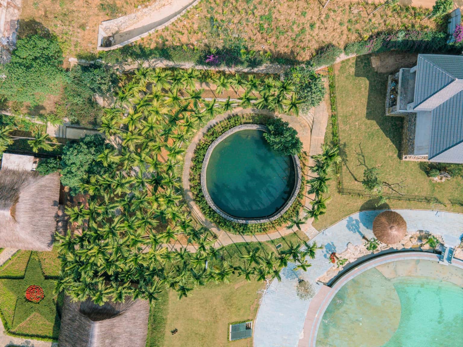 justfly thung nham resort ninh binh