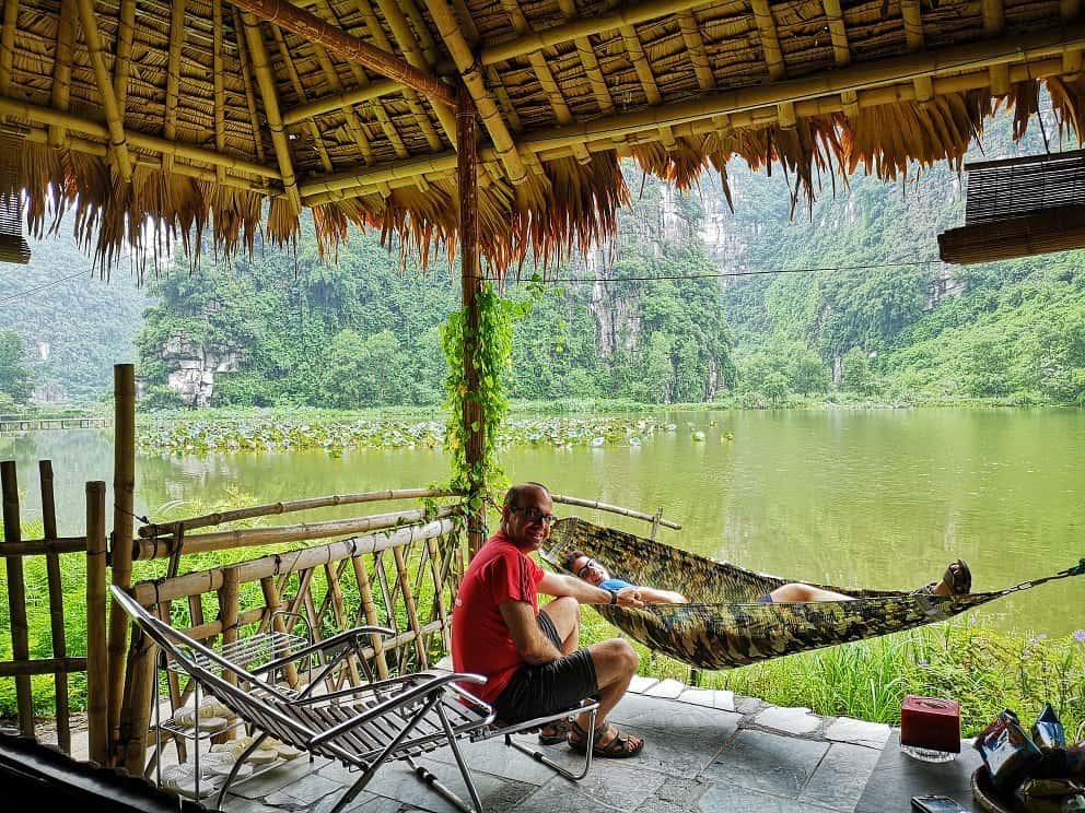 justfly ninh binh valley homestay bungalow mat nuoc ninh binh