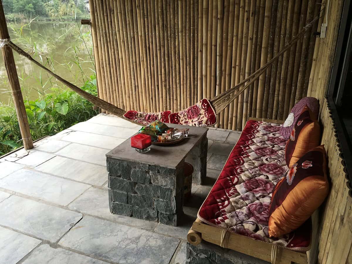 justfly ninh binh valley homestay bungalow mat nuoc ninh binh
