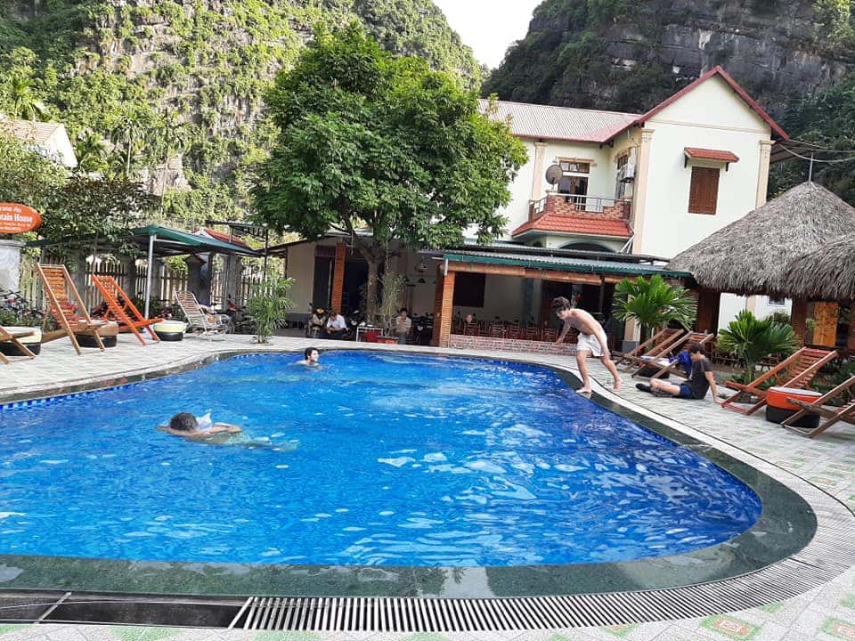 justfly trang an mountain house ninh binh