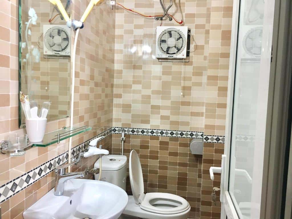 justfly phong double tam coc friendly homestay ninh binh