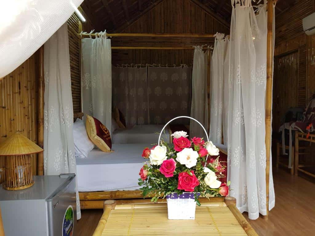 justfly deluxe triple garden view tam coc horizon bungalow