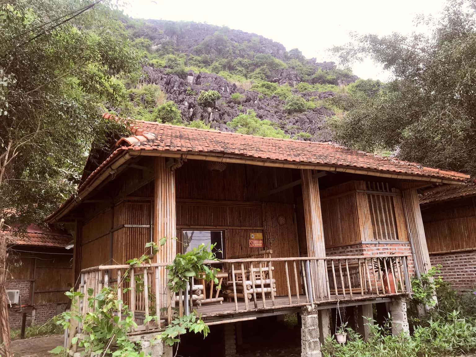justfly water front bungalow ham rong homestay ninh binh 