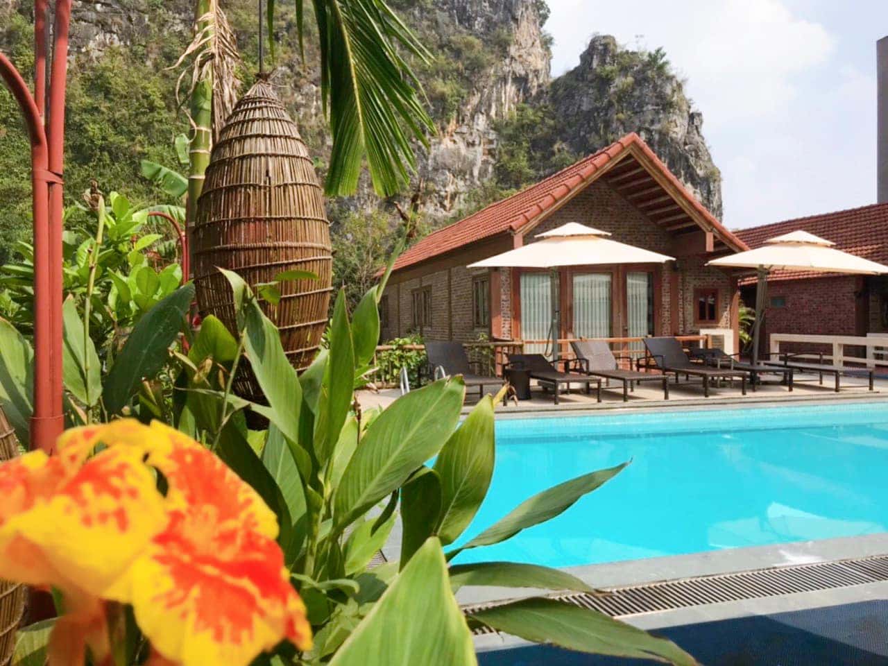 justfly chez loan hotel ninh binh