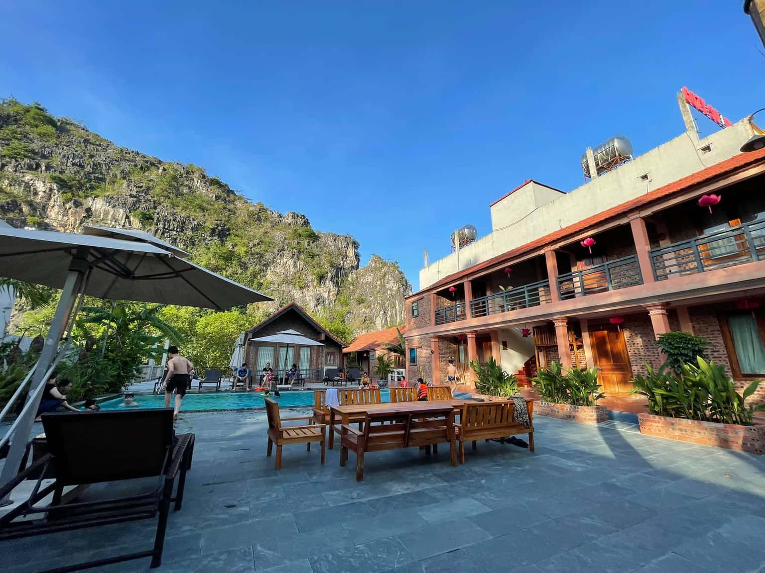 justfly chez loan hotel ninh binh