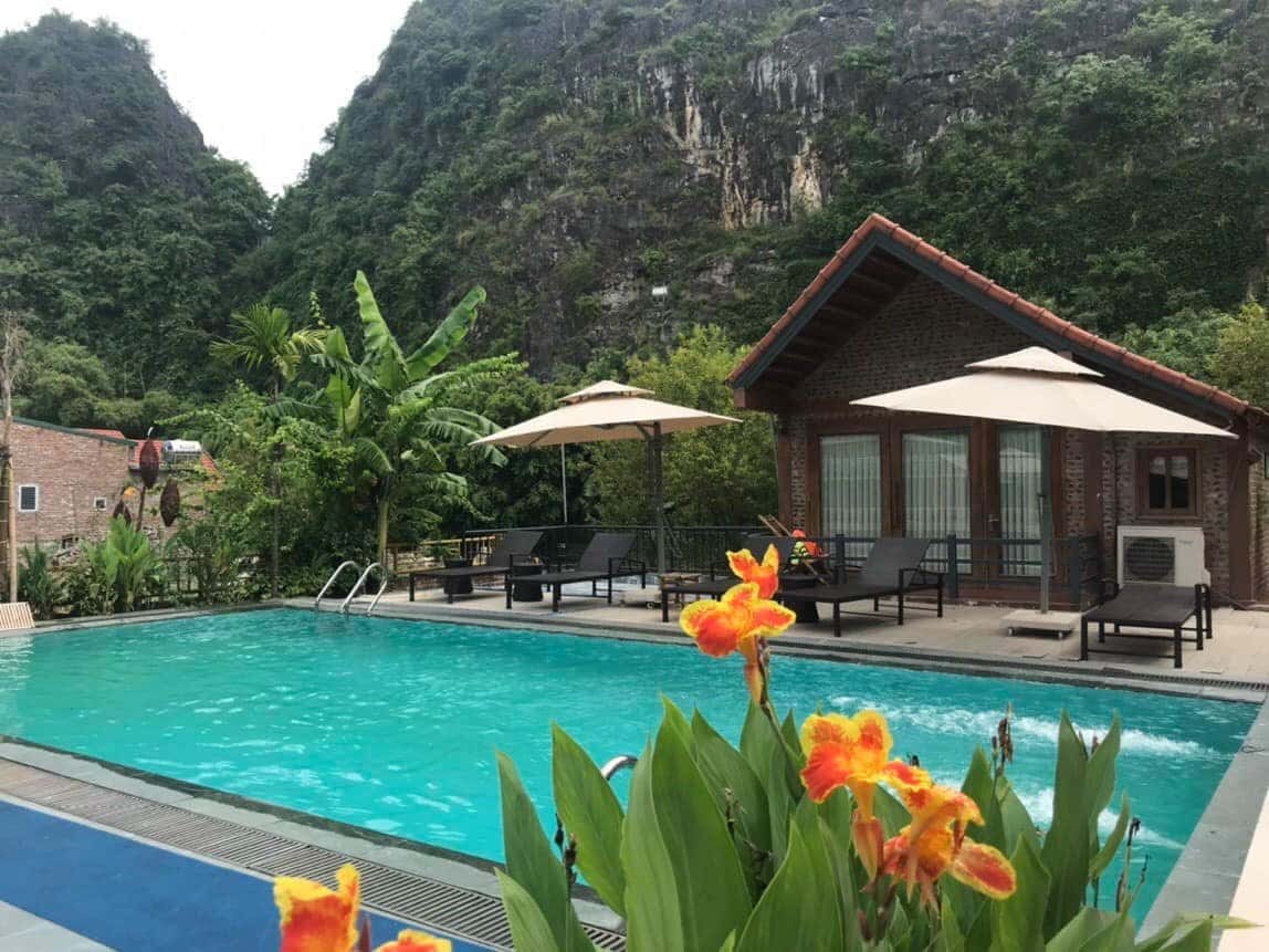 justfly chez loan hotel ninh binh