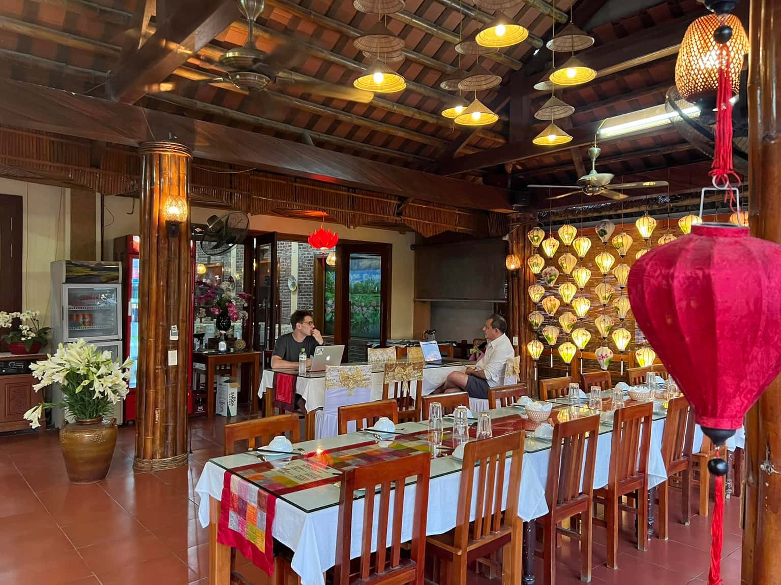 justfly chez loan hotel ninh binh