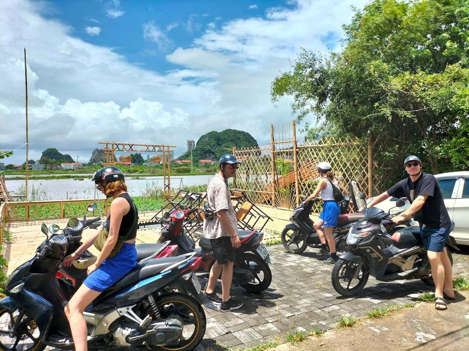 justfly tam coc rice fields homestay ninh binh