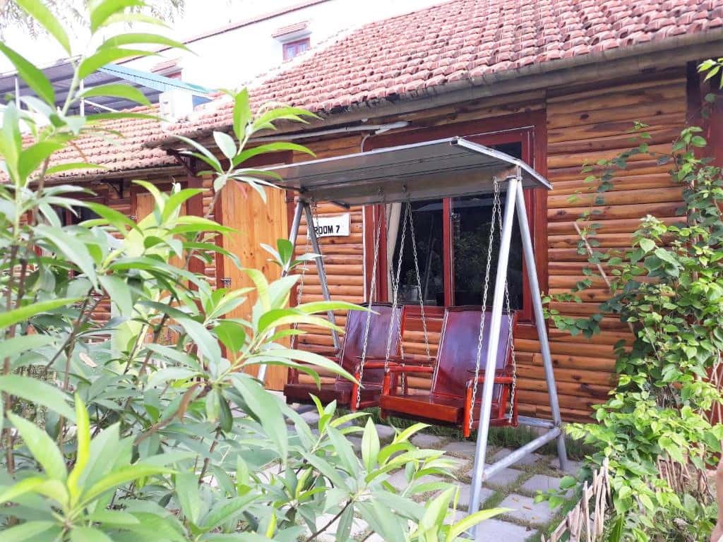 justfly phong gia dinh green peace bungalow ninh binh