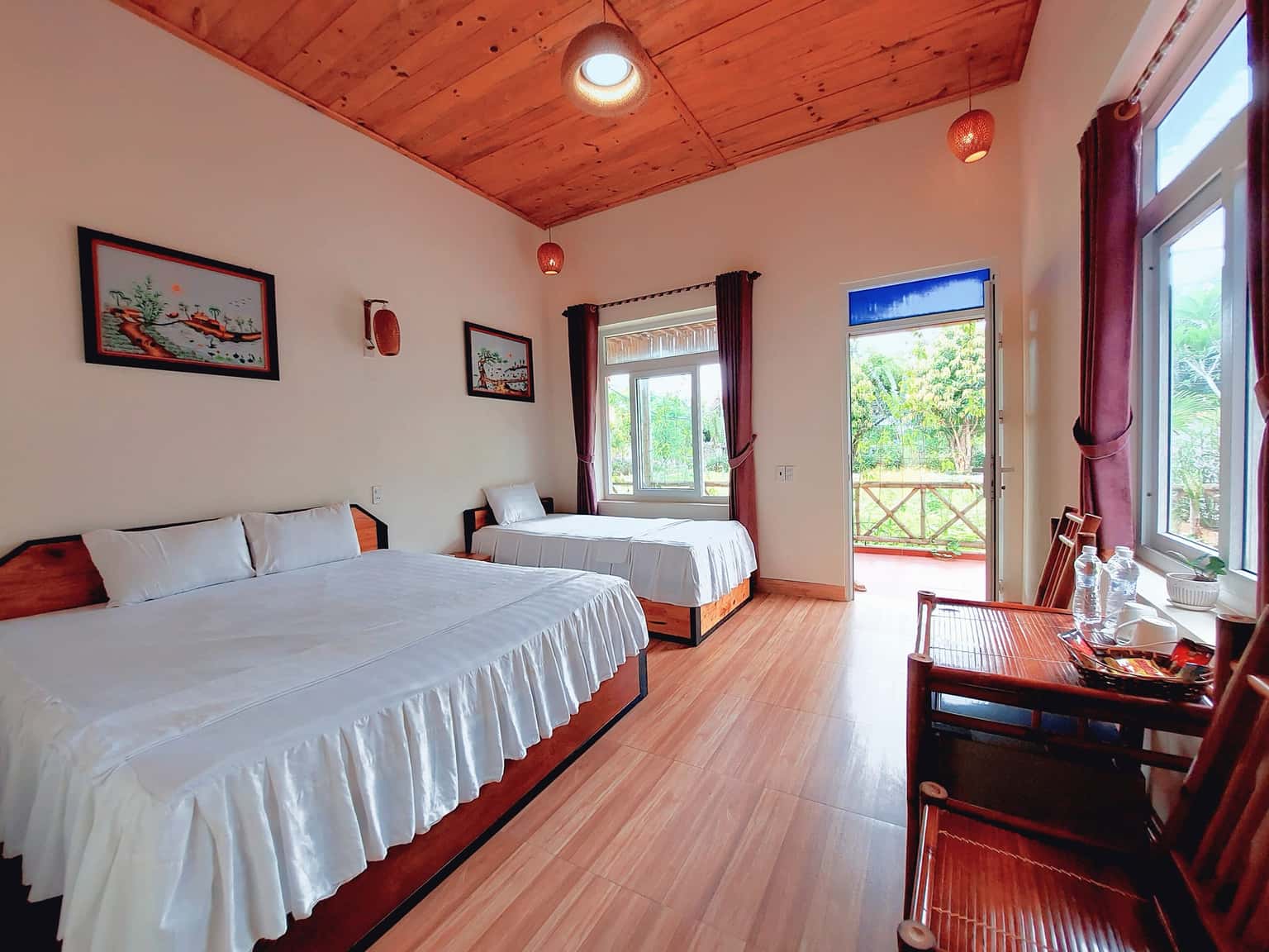 phong triple ninh binh mountain side homestay