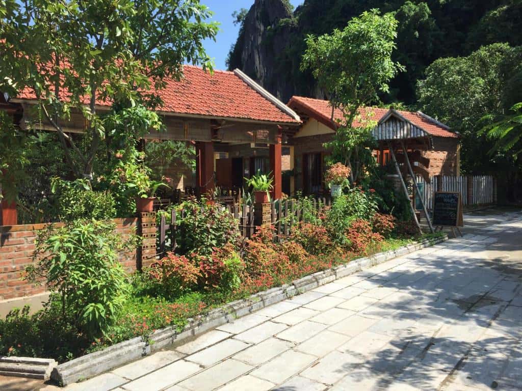 justfly tam coc lake view homestay ninh binh