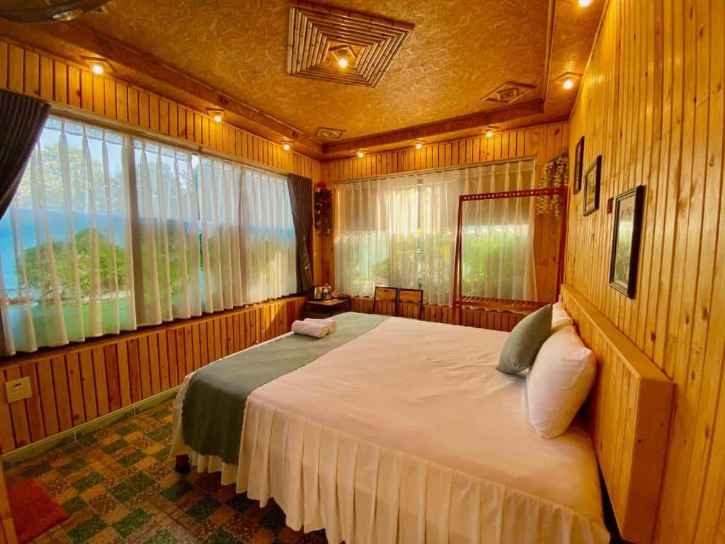 justfly phong luxury 2 nguoi hang mua bambo homestay