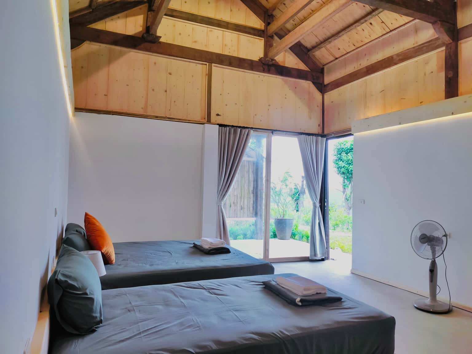 justfly bungalow 8 mura retreat ba vi 