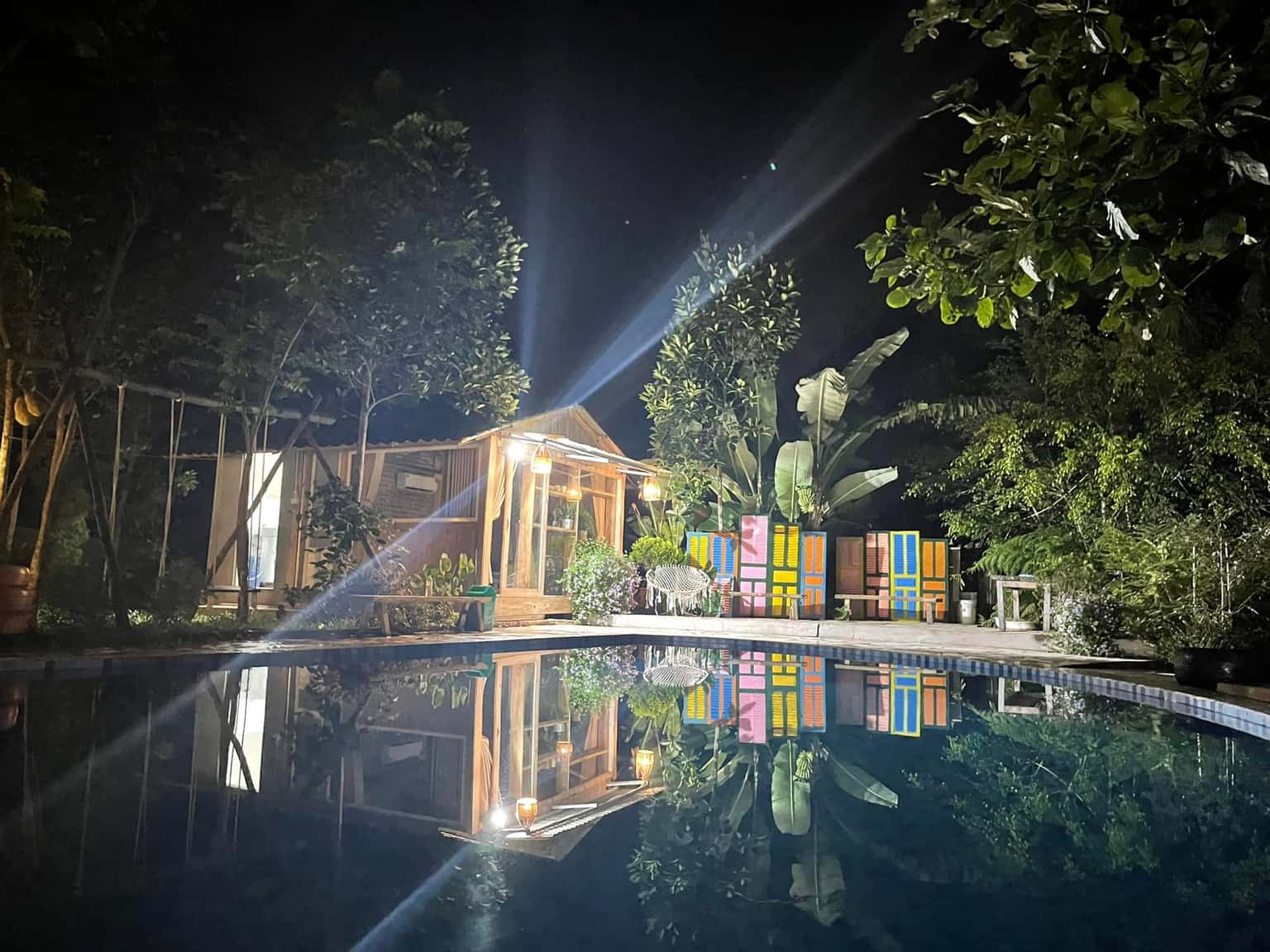 justfly can tuong vi queen homestay ba vi