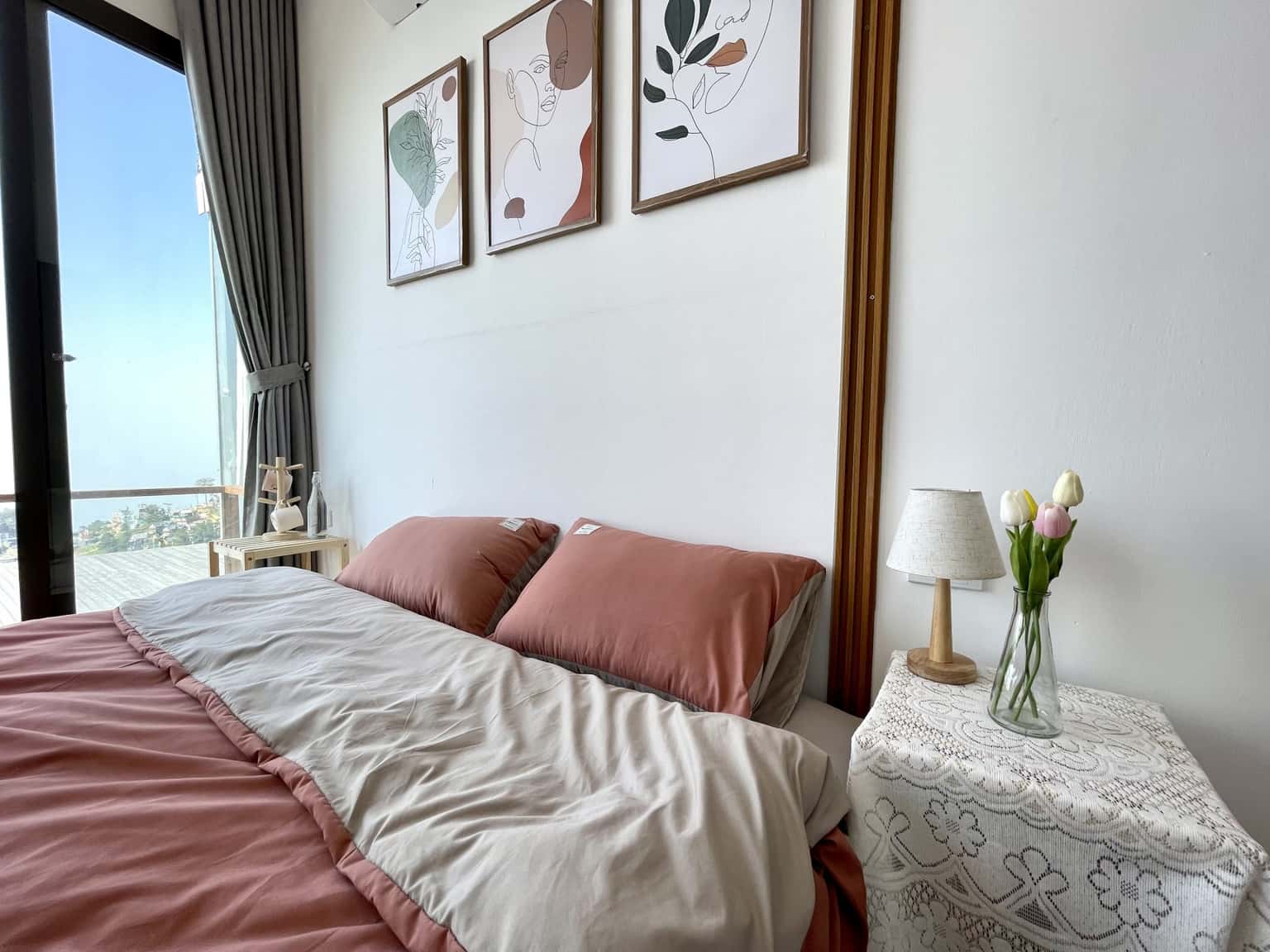 justfly duples balcony room co la homestay tam dao