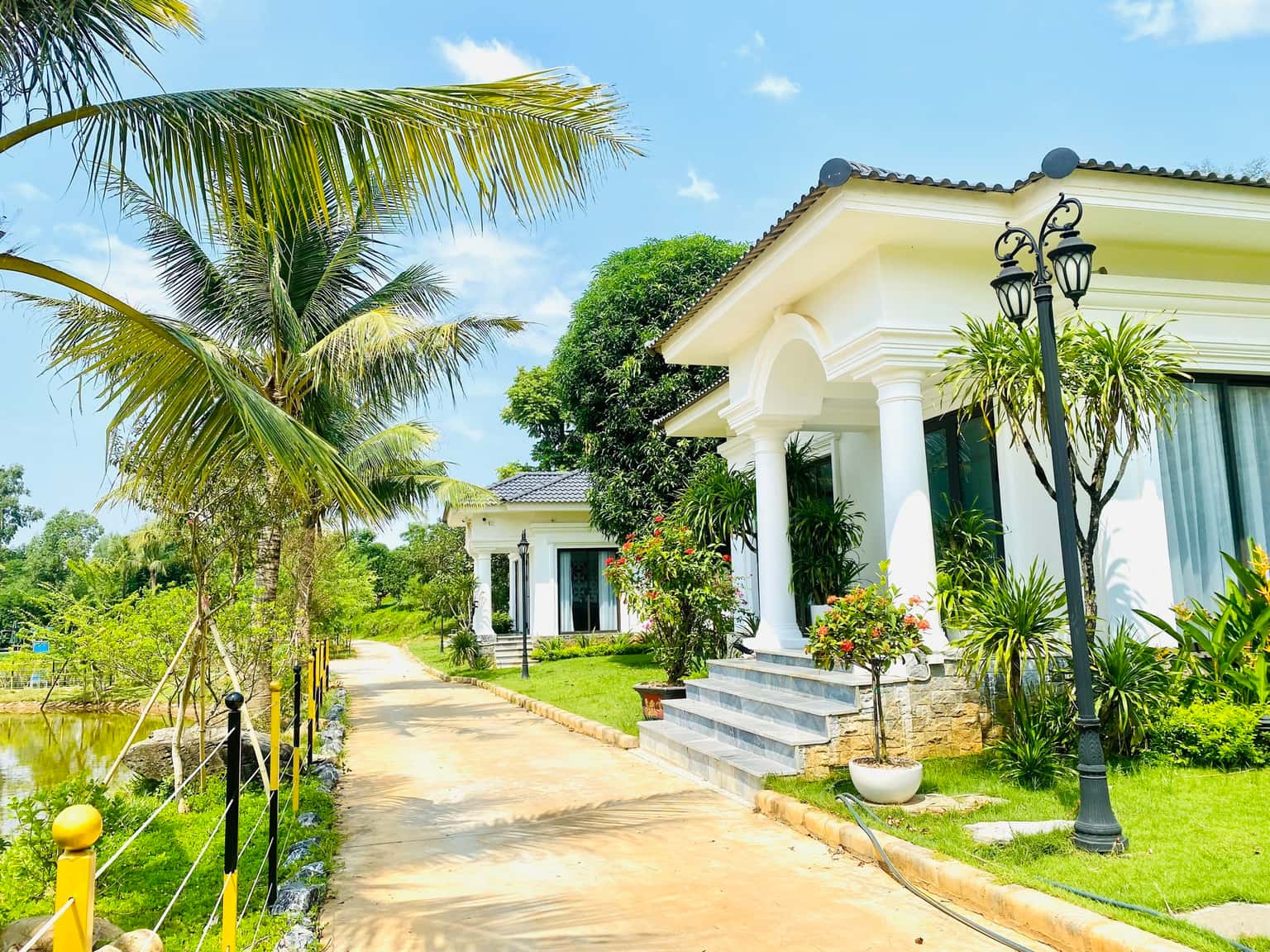 justfly lakeside villa glory resort son tay