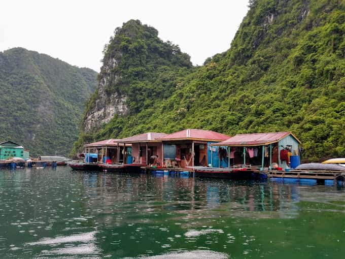 lang chai cua van ha long 