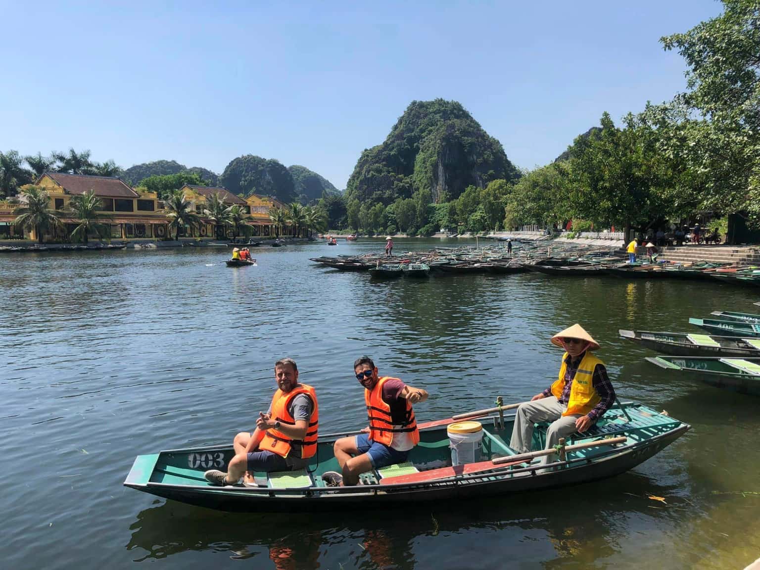 trang an ninh binh 