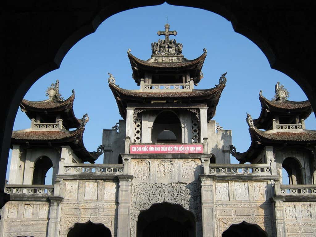 nha tho da phat diem dia diem du lich ninh binh attnib13