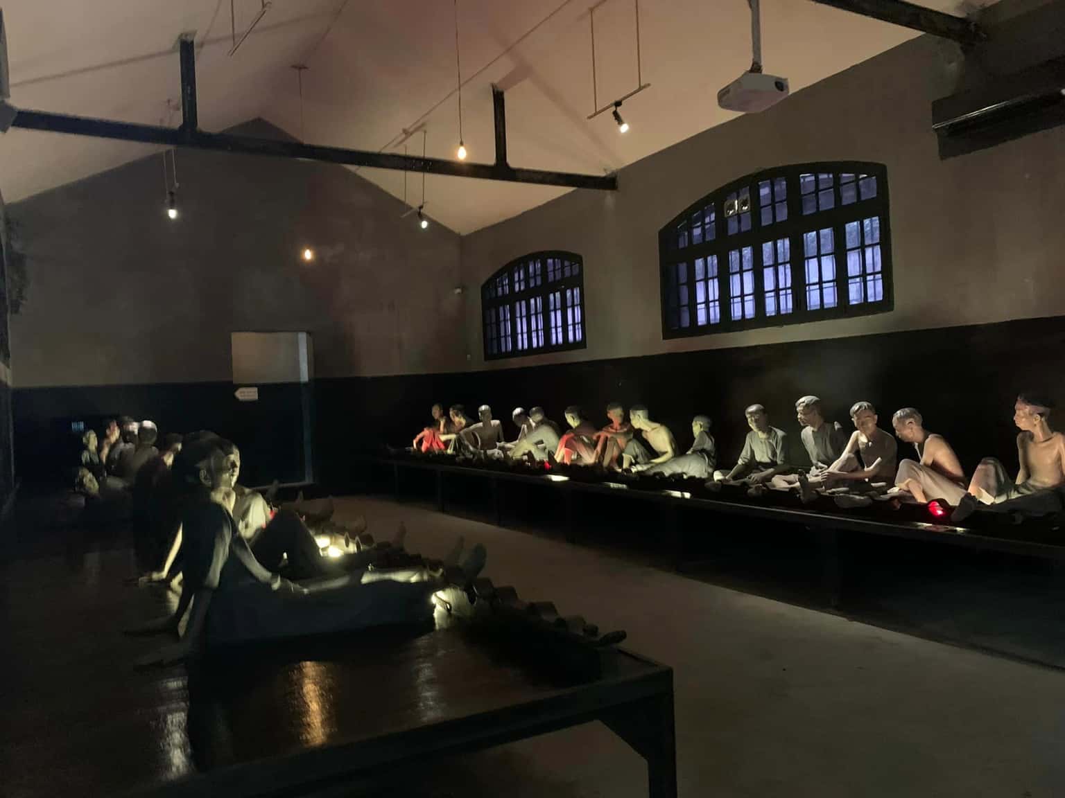 nha tu hoa lo hoan kiem dia diem du lich ha noi atthan03