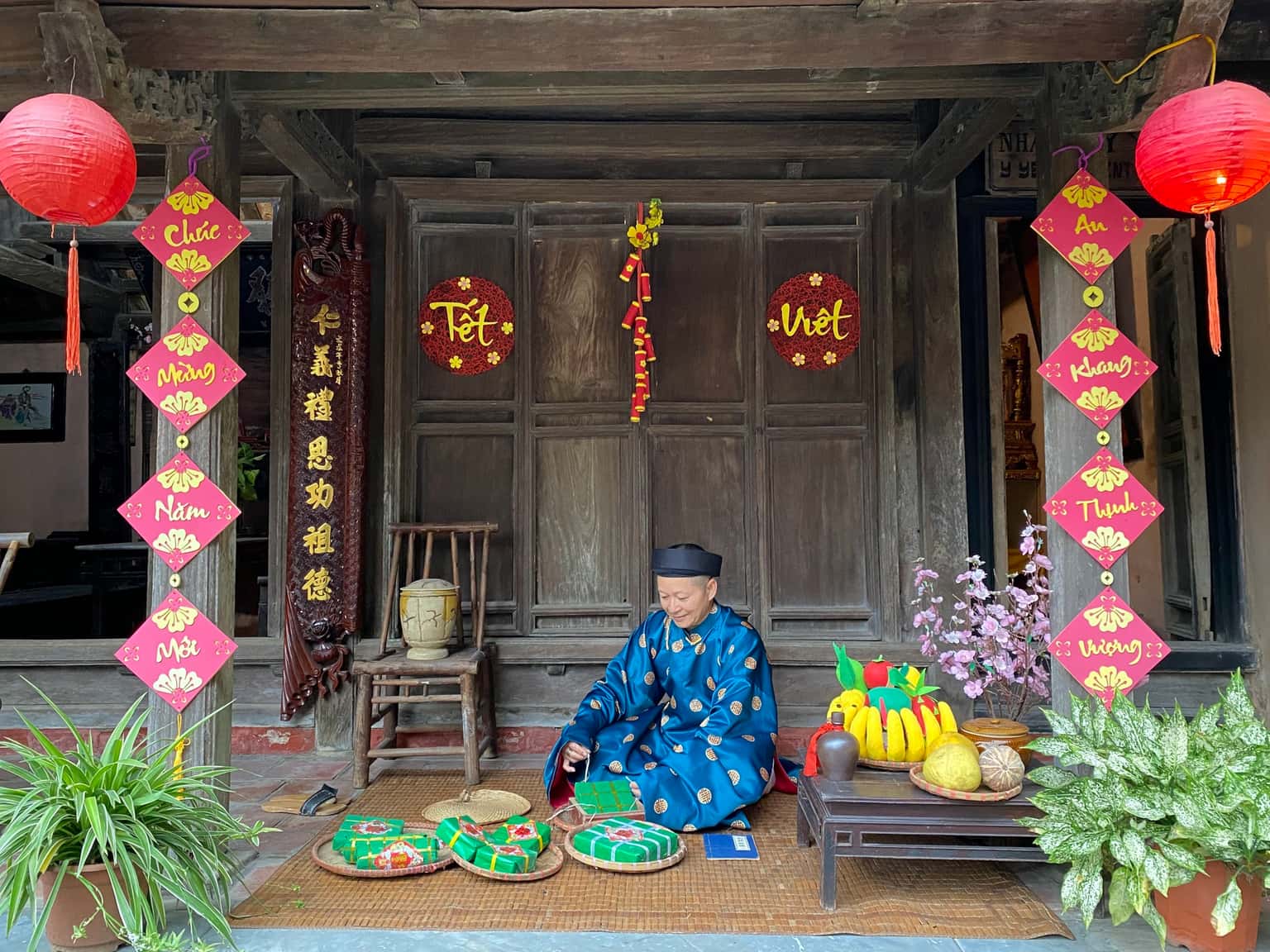 co vien lau dia diem du lich ninh binh attnib15