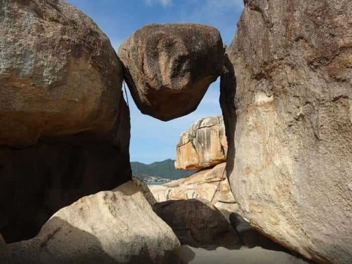 hon chong dia diem du lich nha trang attcxr01
