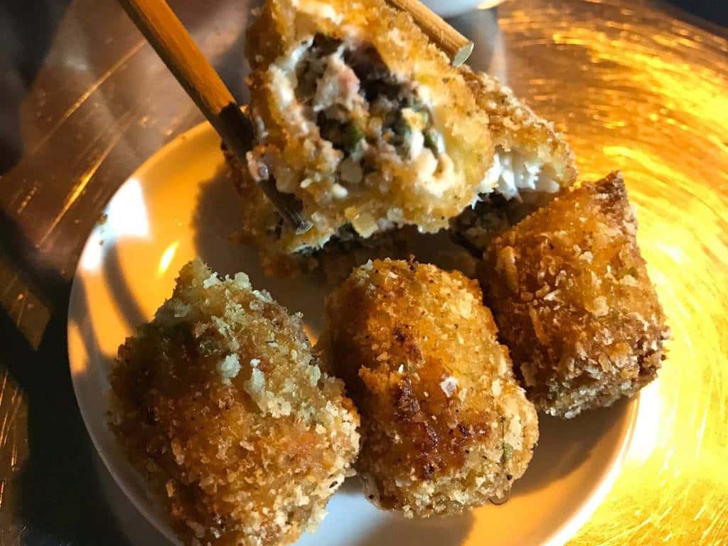 street food walking tour hanoi