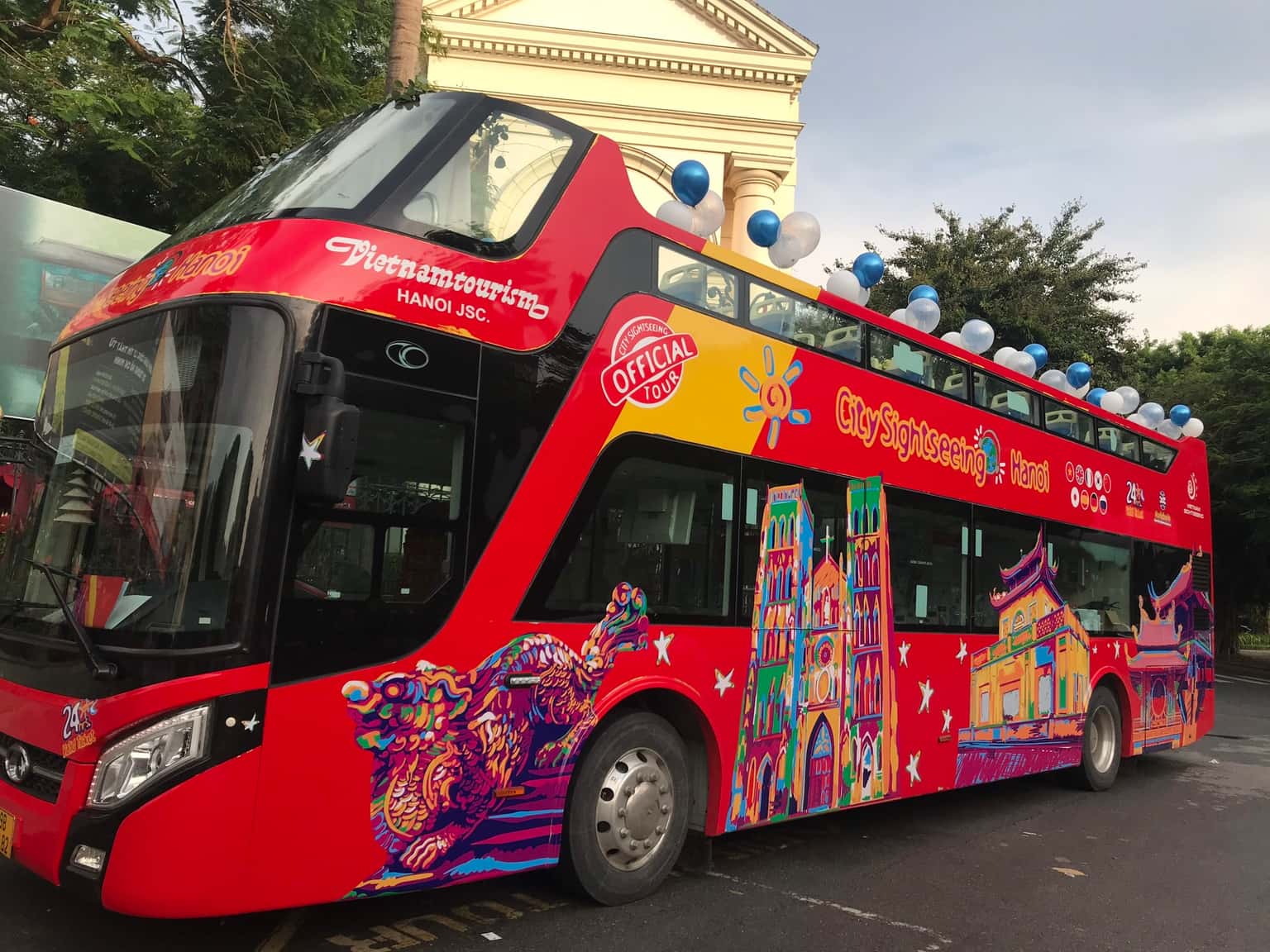 hop on hop off bus tour hanoi
