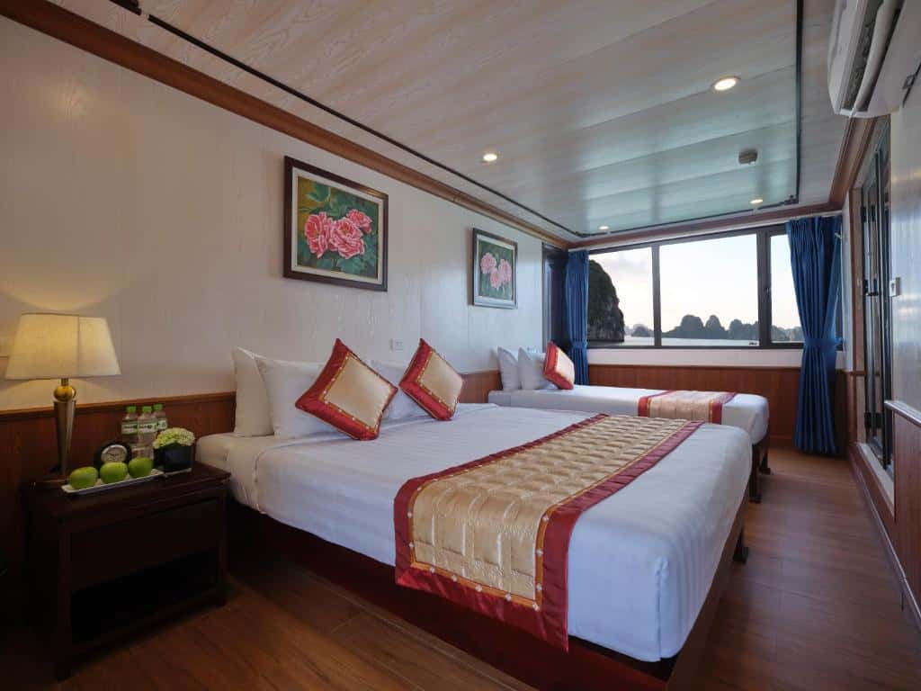 lavender elegance cruise ha long