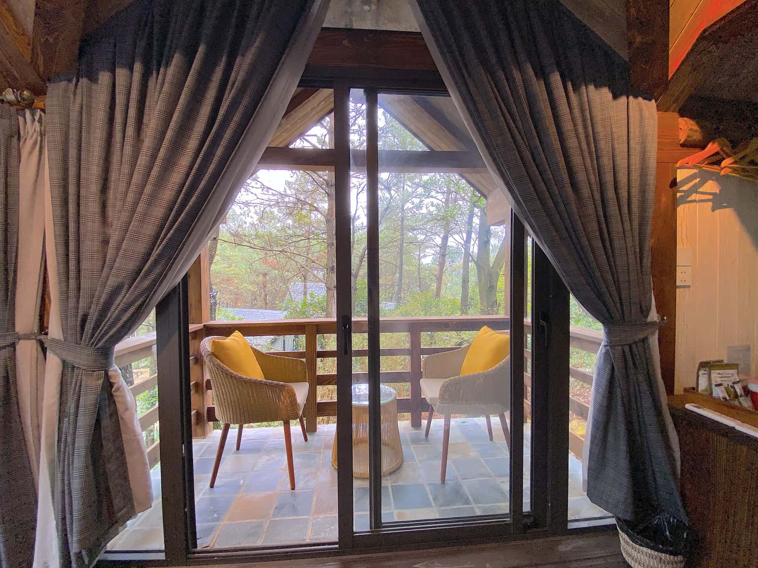 room 6u amaya retreat soc son ha noi   