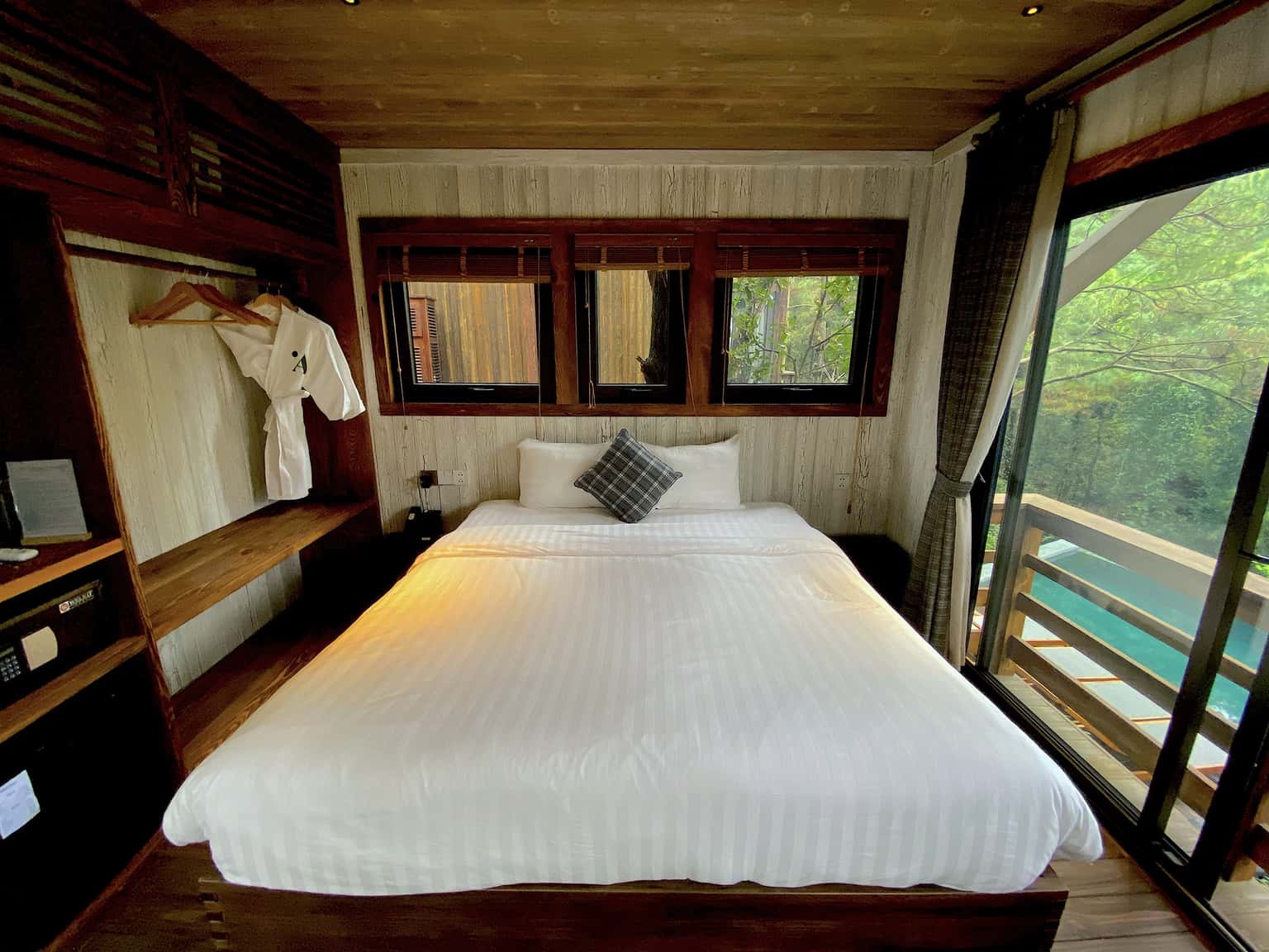 room 7u amaya retreat soc son ha noi   