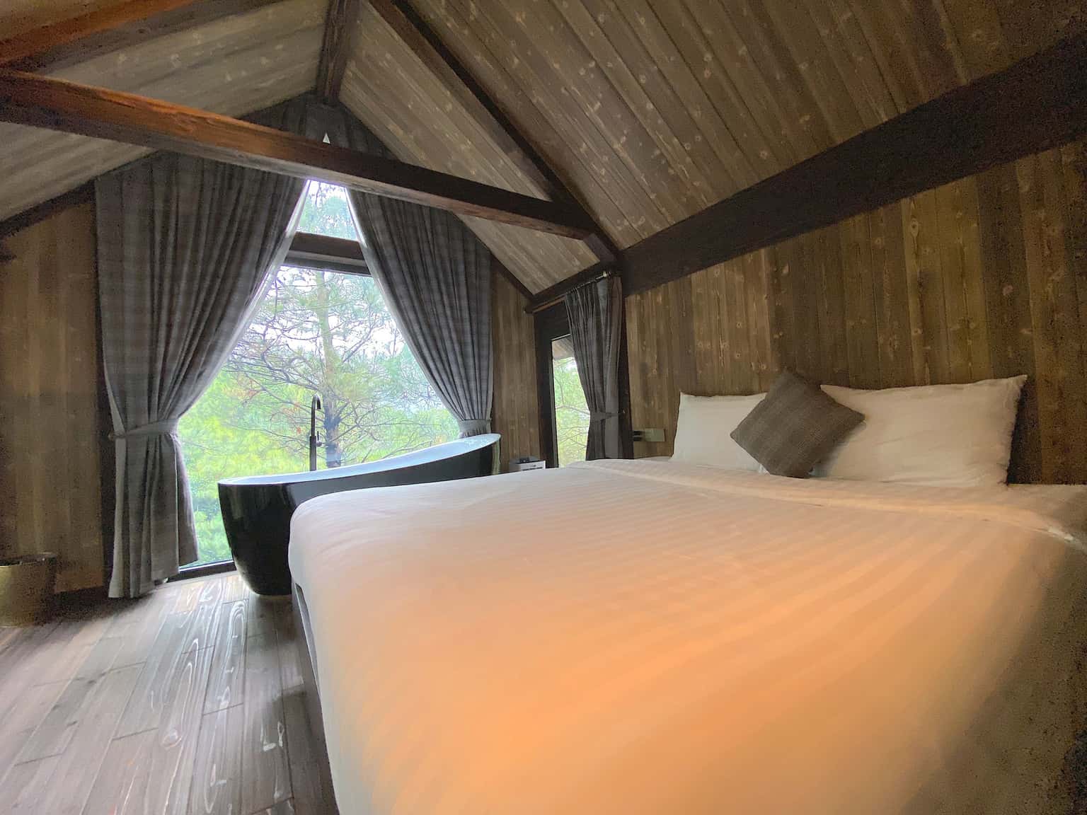 room 8u amaya retreat soc son ha noi   