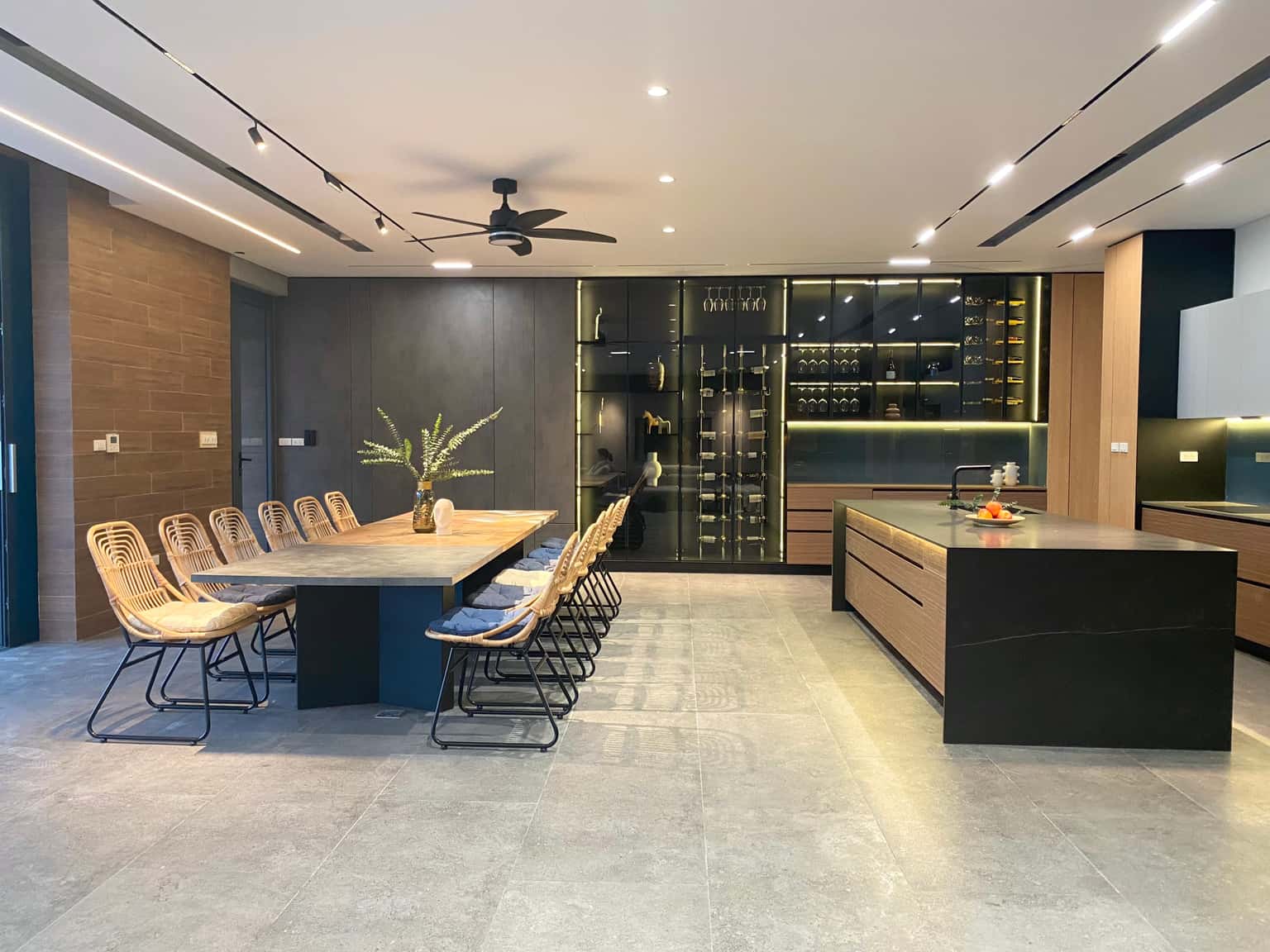 https://justfly.vn/rooms/hanoi/island-house-soc-son
