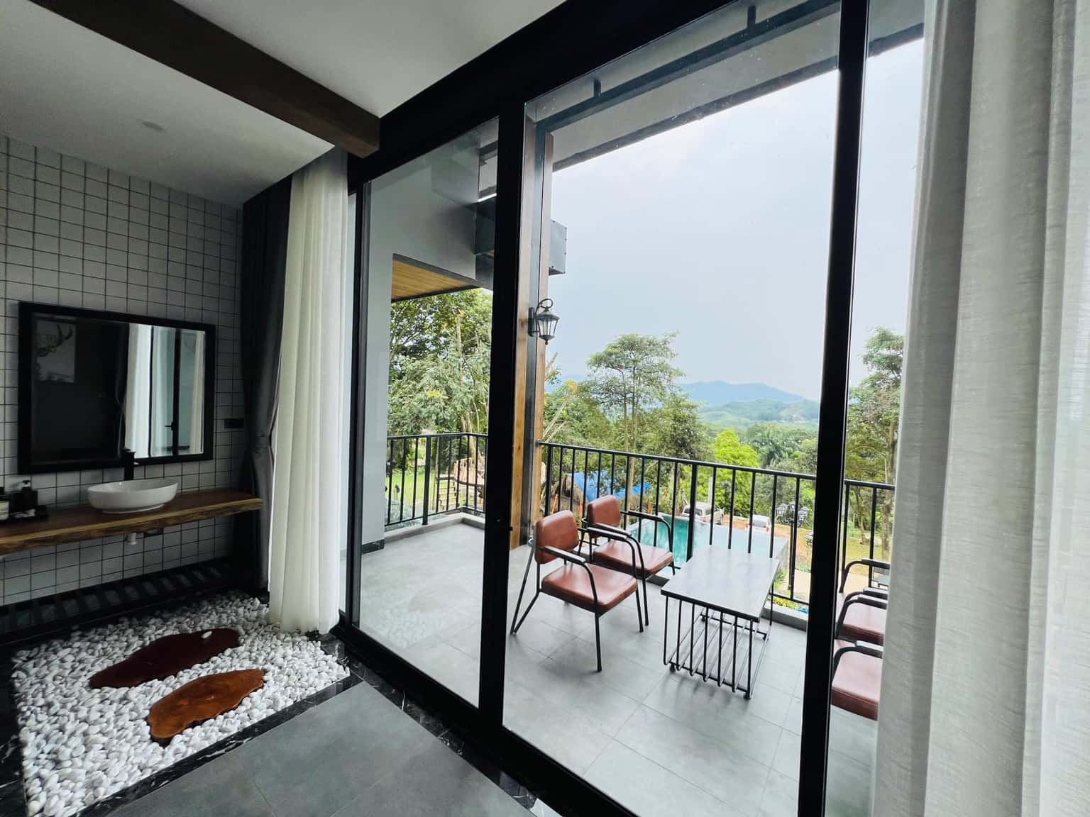 montem villa hoa binh