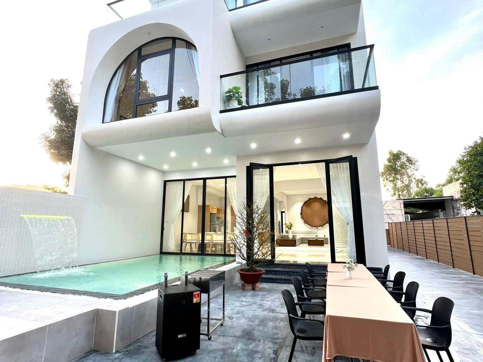 Võ Thị Sáu街185A号Villa，头顿