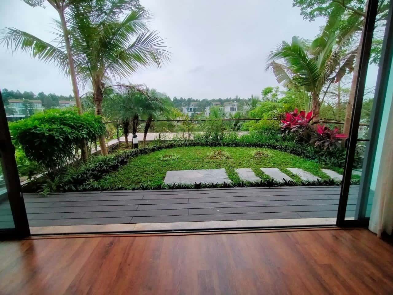 Ban công rộng