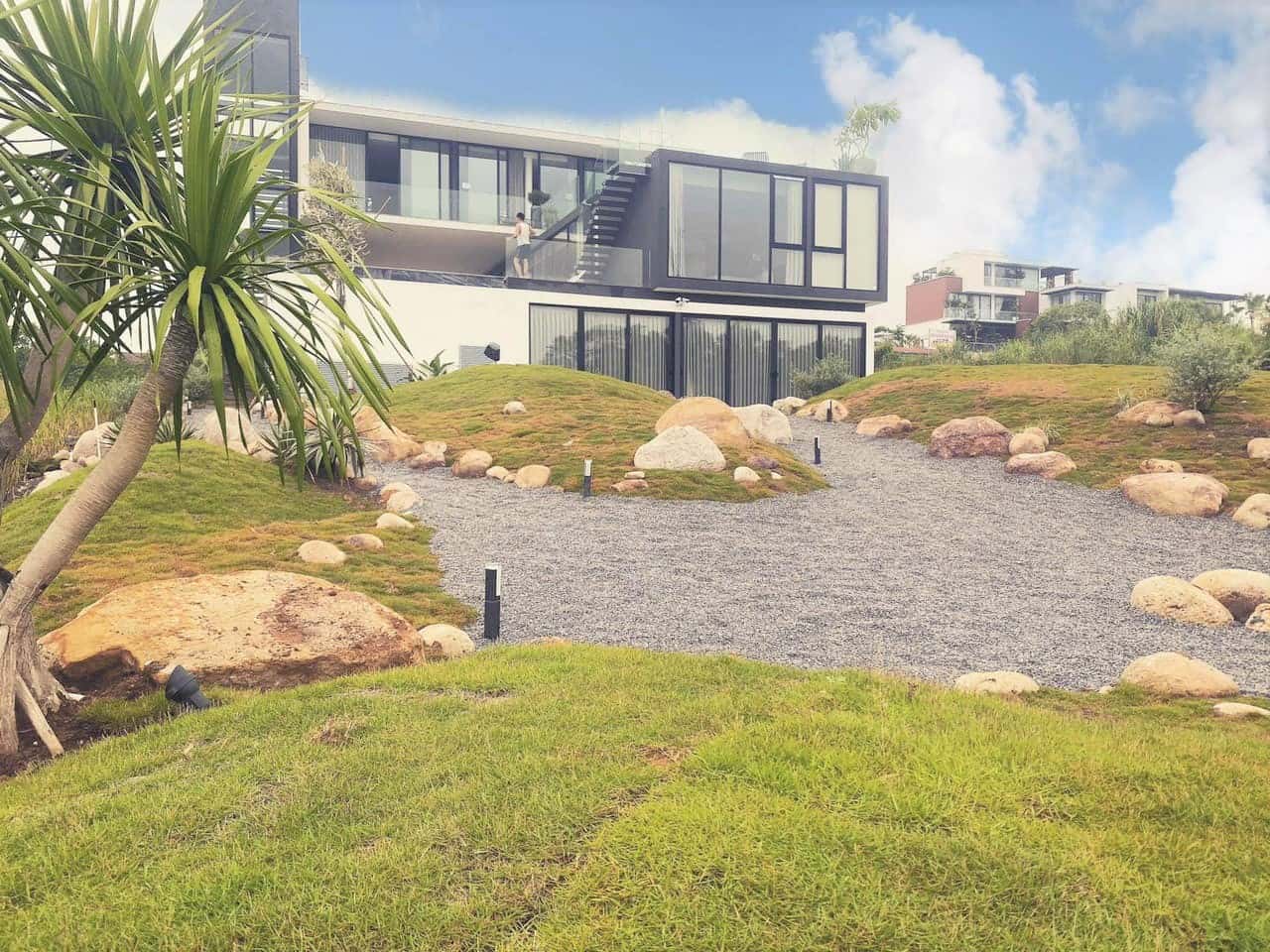 Spacious garden